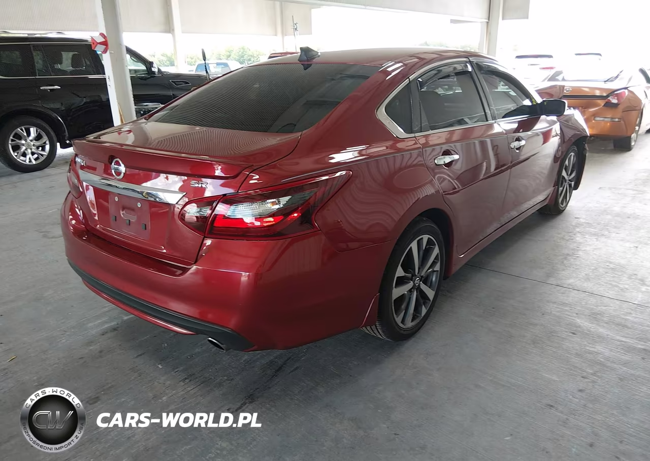 2017 Nissan Altima 2.5 Sr VIN:1N4AL3AP5HC147519 - 4