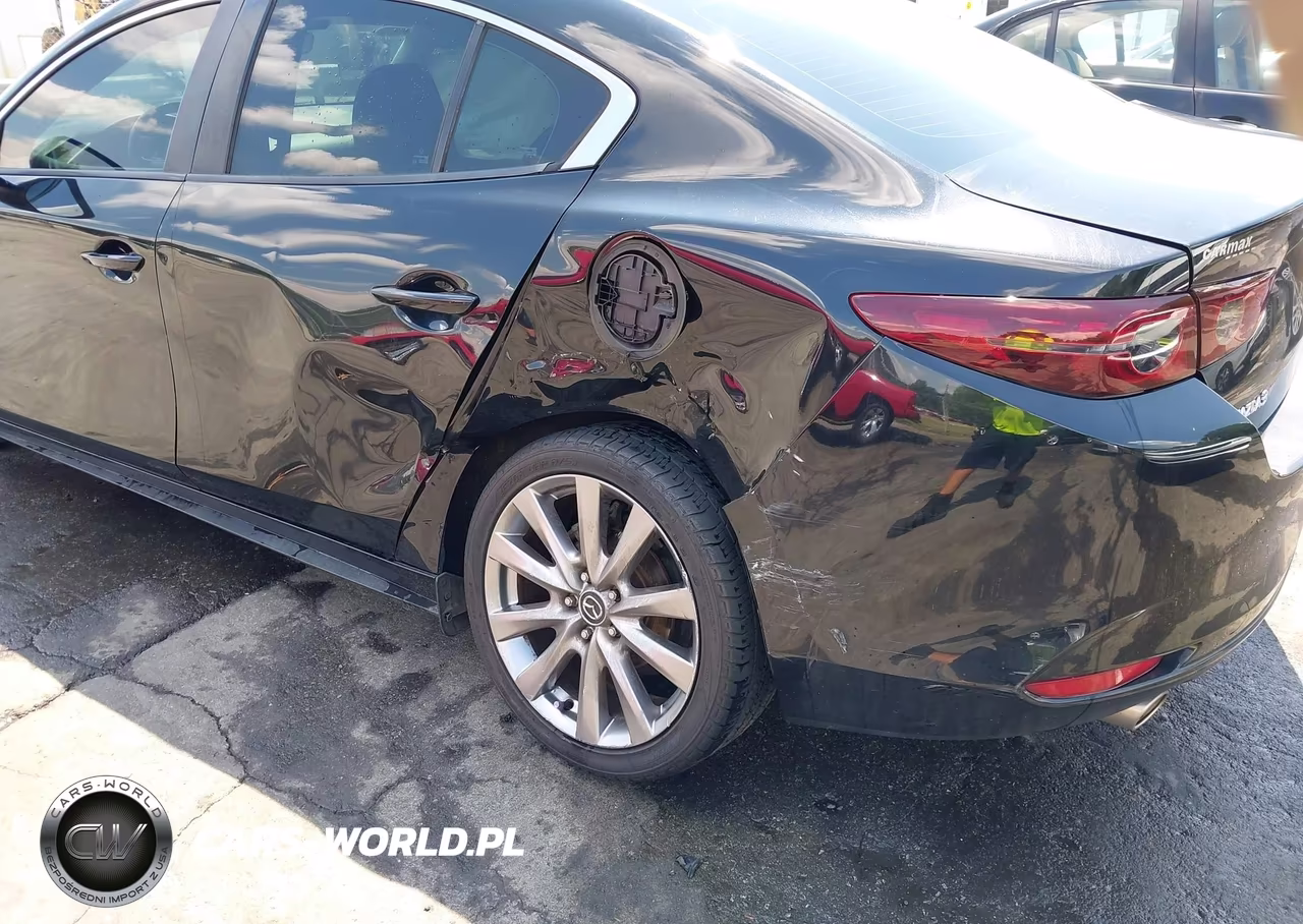 2019 Mazda Mazda3 Select Package VIN:3MZBPAALXKM106410 - 17