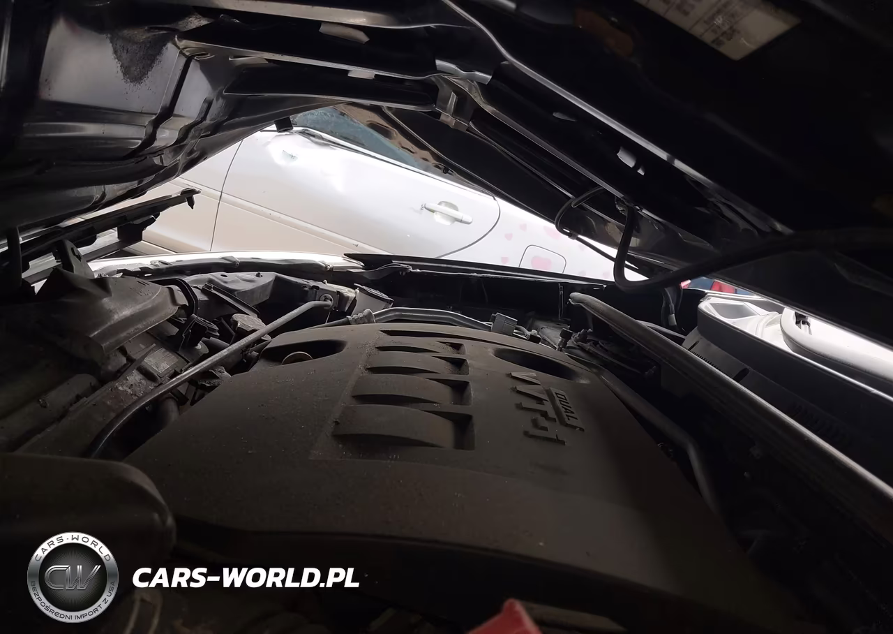 2018 Toyota Corolla Le VIN:2T1BURHE6JC083068 - 10