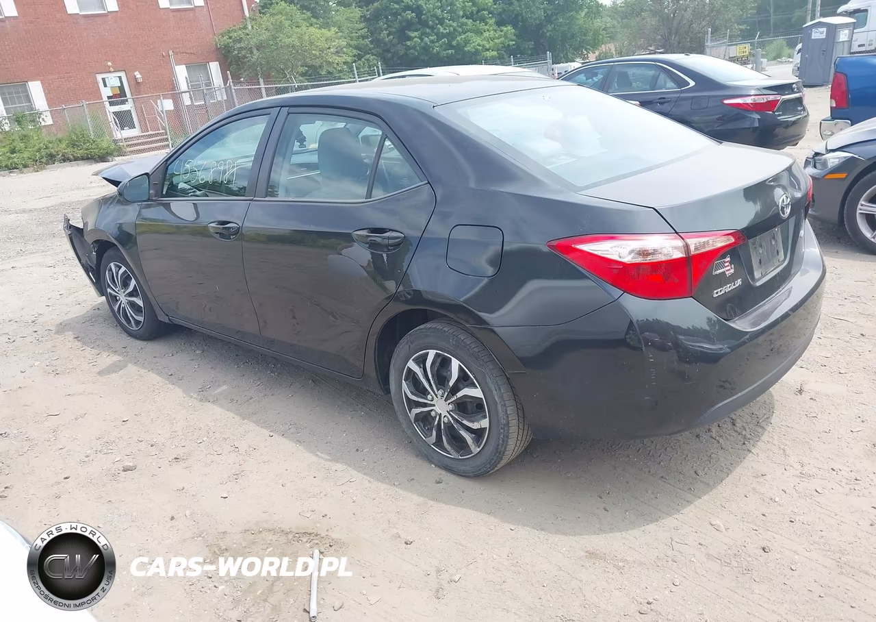 2018 Toyota Corolla Le VIN:2T1BURHE6JC083068 - 3