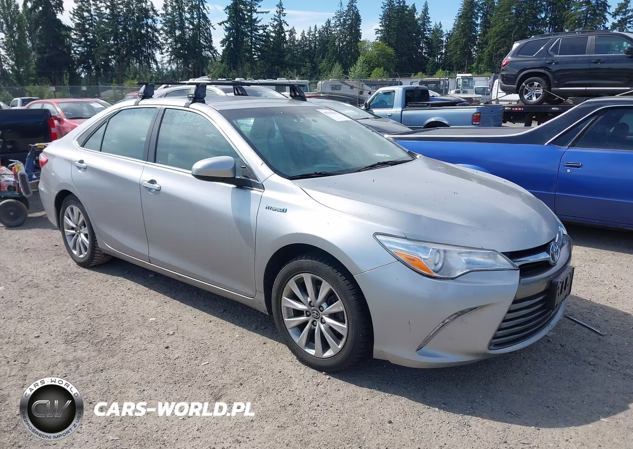 2017 Toyota Camry Hybrid Xle