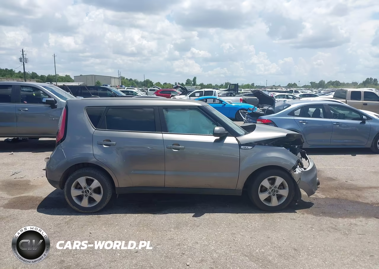 2018 Kia Soul VIN:KNDJN2A23J7595792 - 14