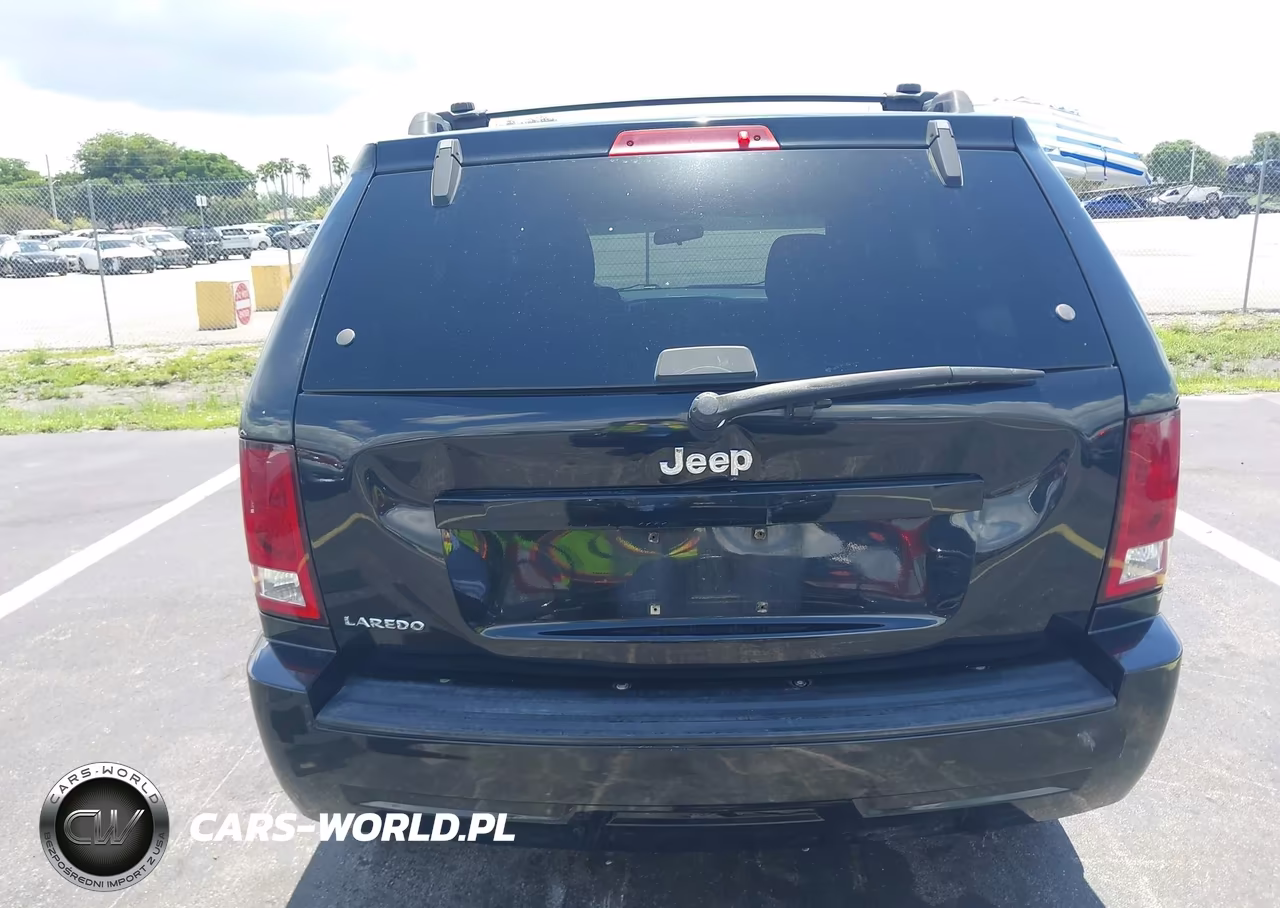 2010 Jeep Grand Cherokee Laredo VIN:1J4PS4GKXAC124309 - 6