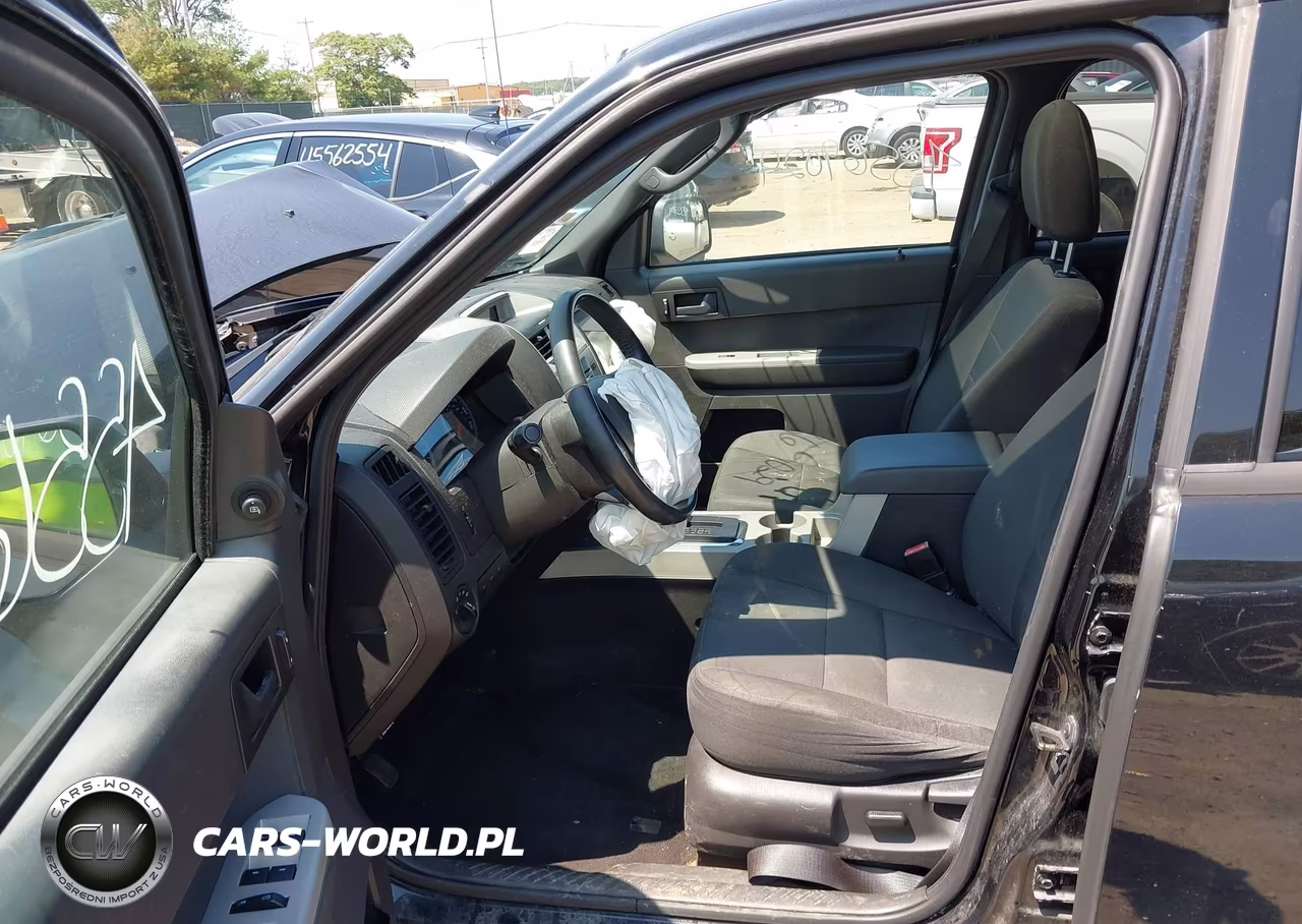 2010 Ford Escape Xlt VIN:1FMCU0D70AKD43143 - 5
