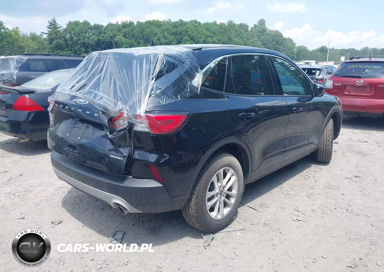 2021 Ford Escape Se VIN:1FMCU9G60MUA30562 - 4