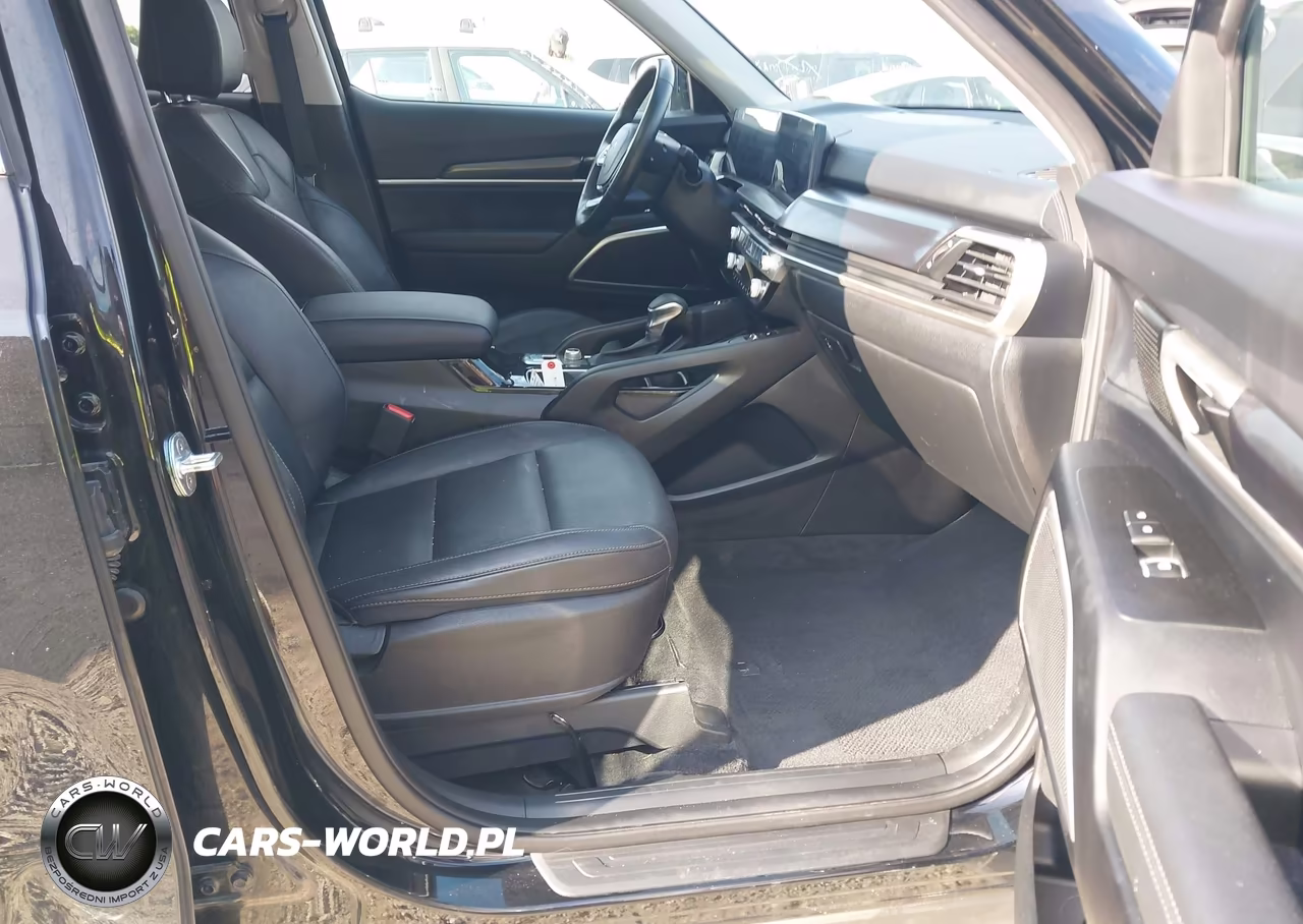 2023 Kia Telluride S VIN:5XYP6DGC6PG341895 - 5