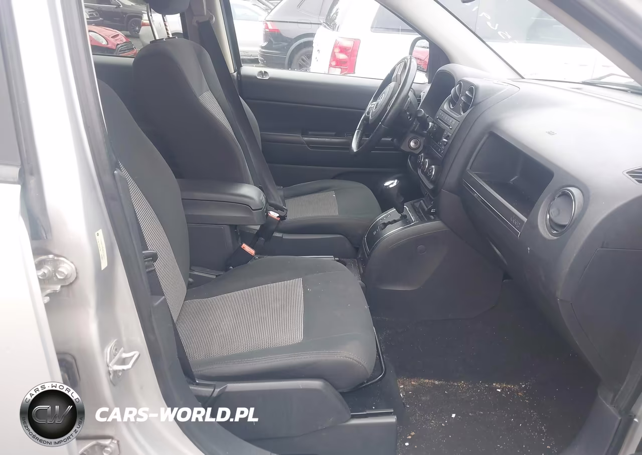 2011 Jeep Compass VIN:1J4NF1FB3BD154372 - 5