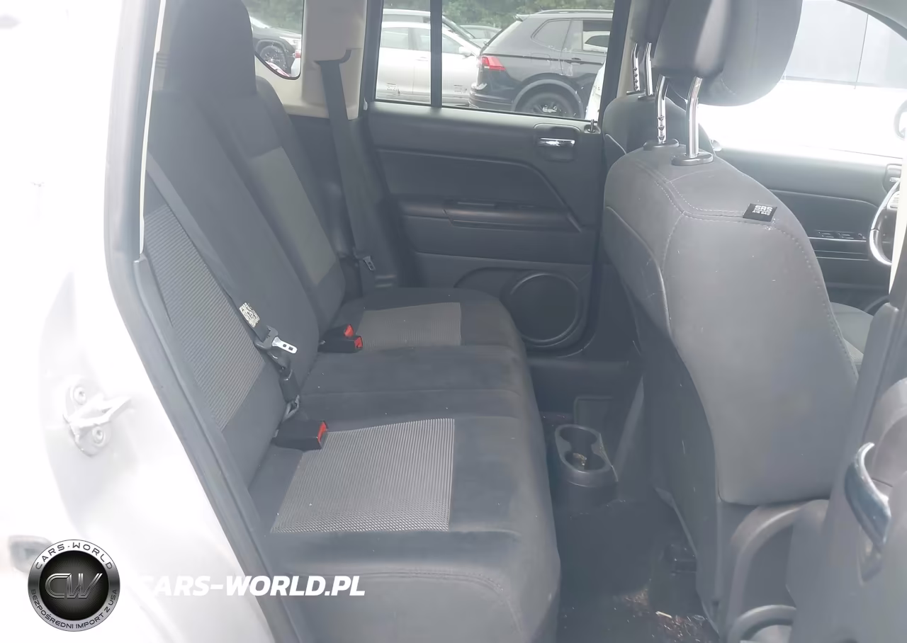 2011 Jeep Compass VIN:1J4NF1FB3BD154372 - 8
