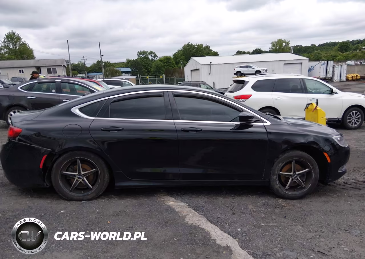2016 Chrysler 200 Limited VIN:1C3CCCABXGN121884 - 13