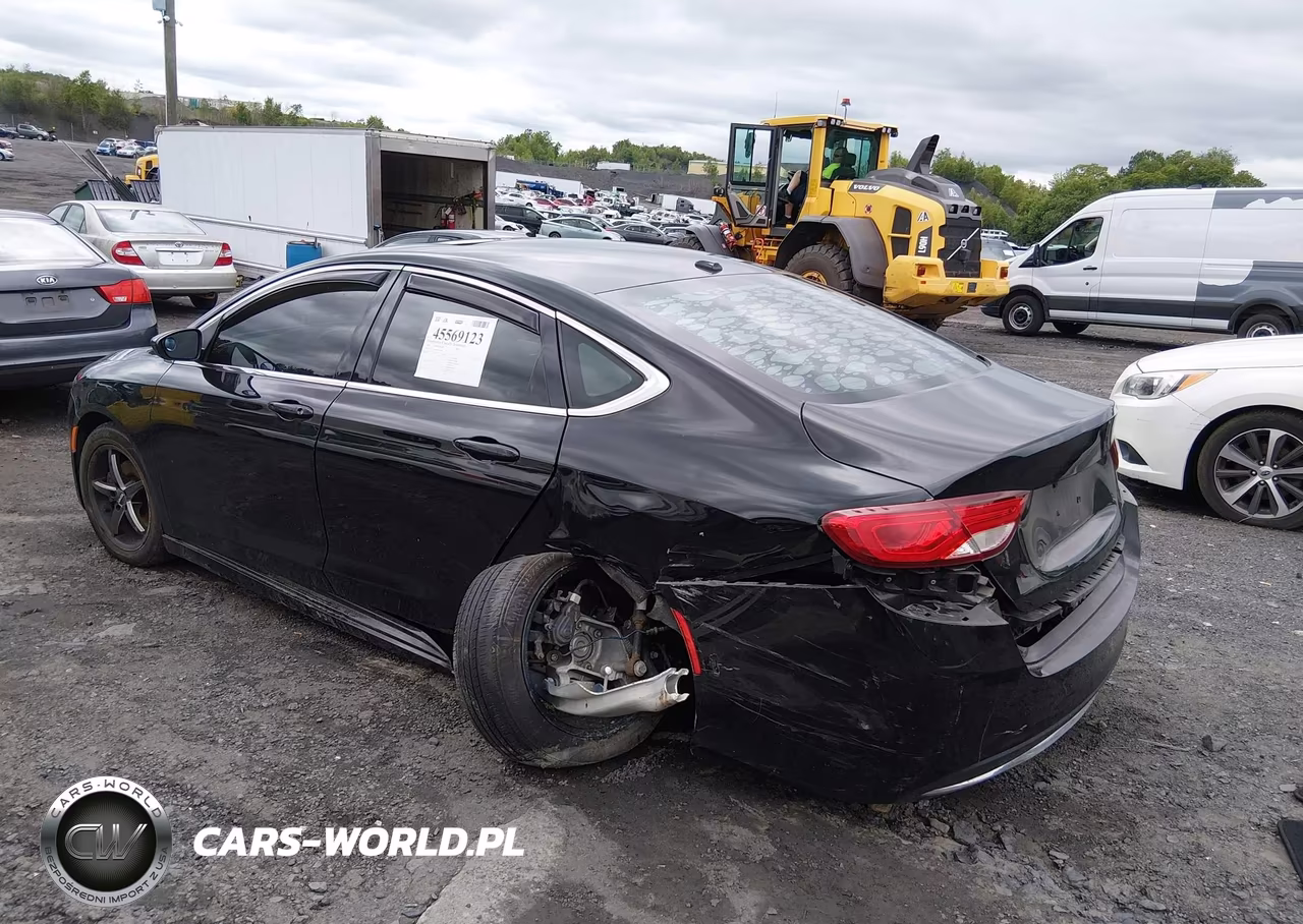 2016 Chrysler 200 Limited VIN:1C3CCCABXGN121884 - 3
