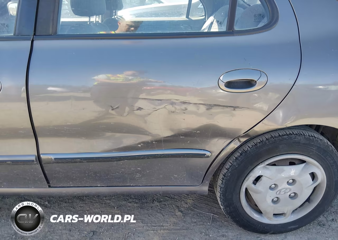 1999 Hyundai Elantra Gl VIN:KMHJF25F8XU781585 - 6