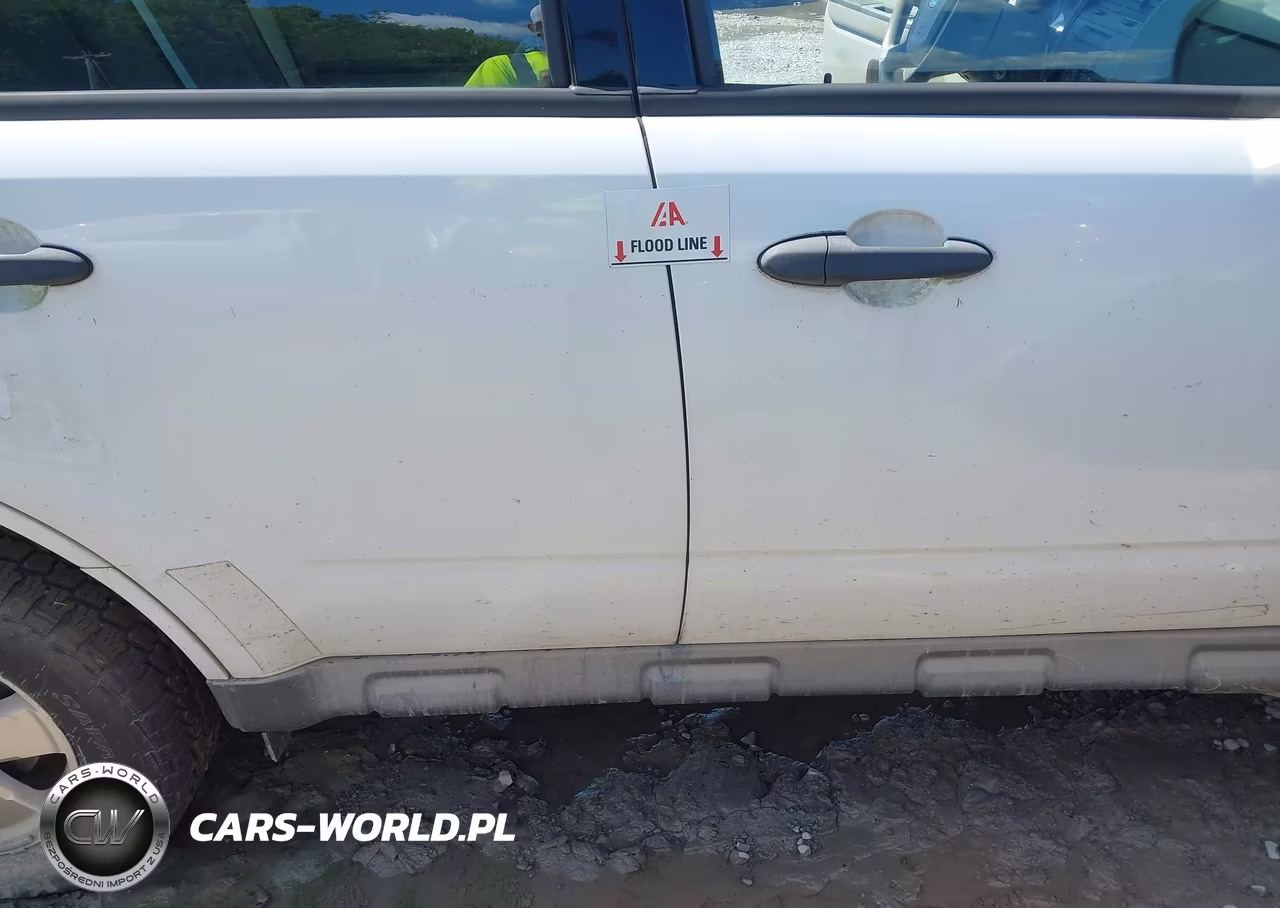 2010 Ford Escape Xls VIN:1FMCU9C73AKC90007 - 17
