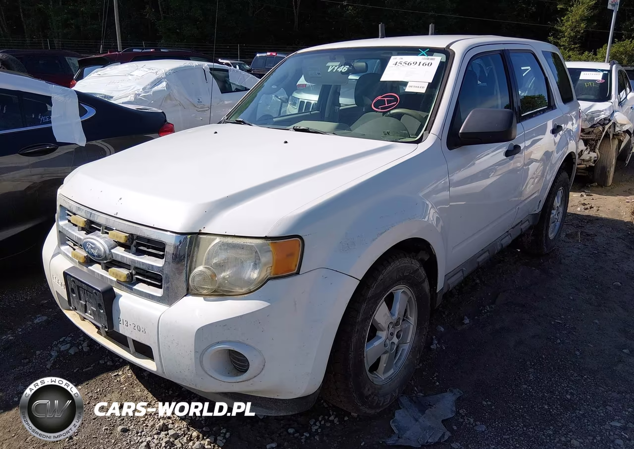 2010 Ford Escape Xls VIN:1FMCU9C73AKC90007 - 2