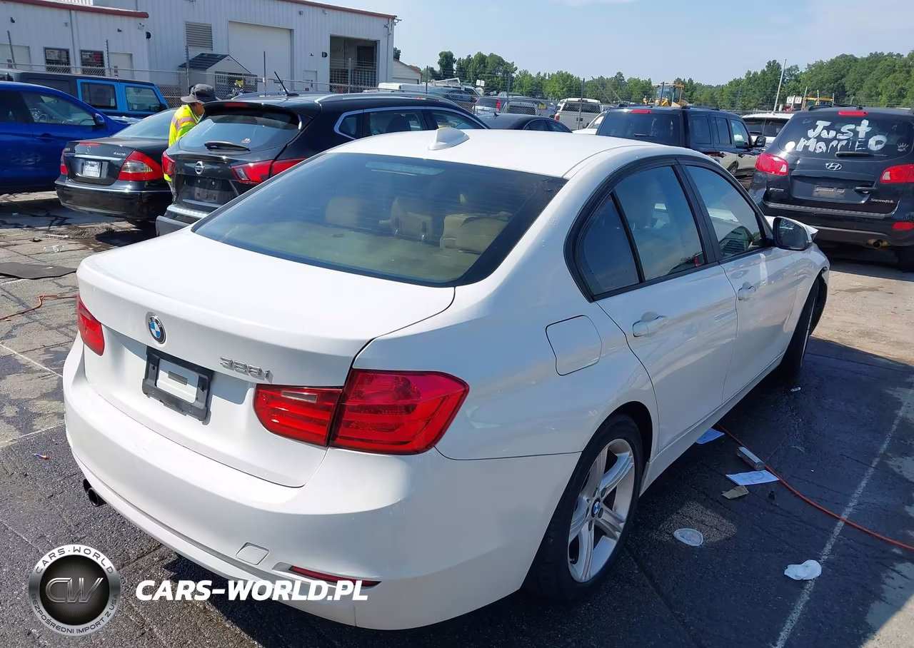 2013 BMW 328I VIN:WBA3C1G51DNR49395 - 4