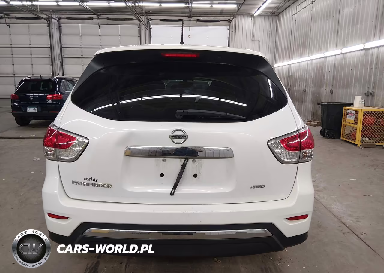 2014 Nissan Pathfinder S VIN:5N1AR2MM1EC683931 - 17