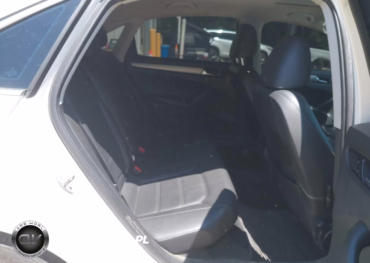 2014 Volkswagen Passat 1.8T Se VIN:1VWBS7A33EC060216 - 8