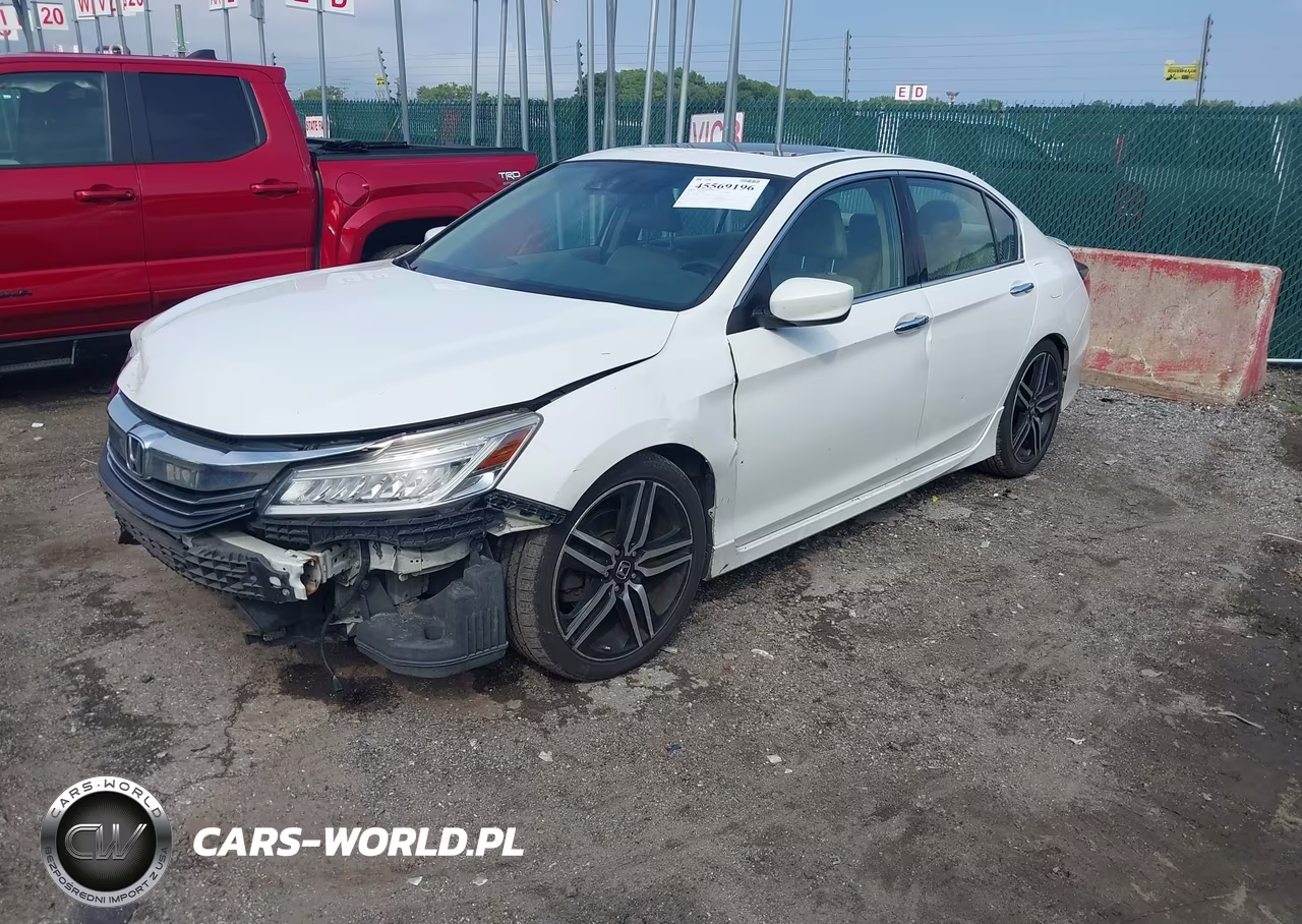 2016 Honda Accord Touring VIN:1HGCR3F91GA013775 - 2
