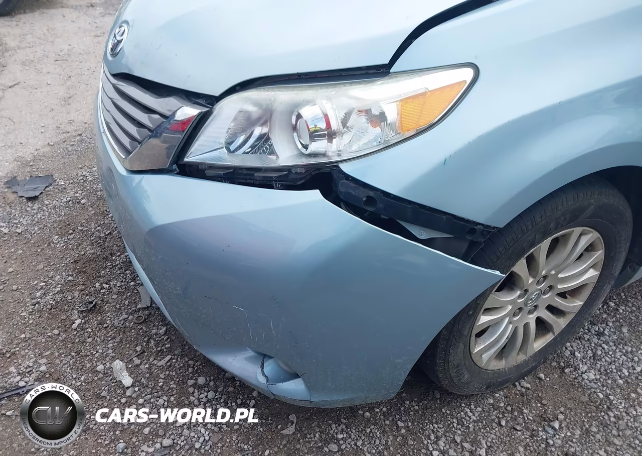 2015 Toyota Sienna Xle 8 Passenger VIN:5TDYK3DC7FS644474 - 18