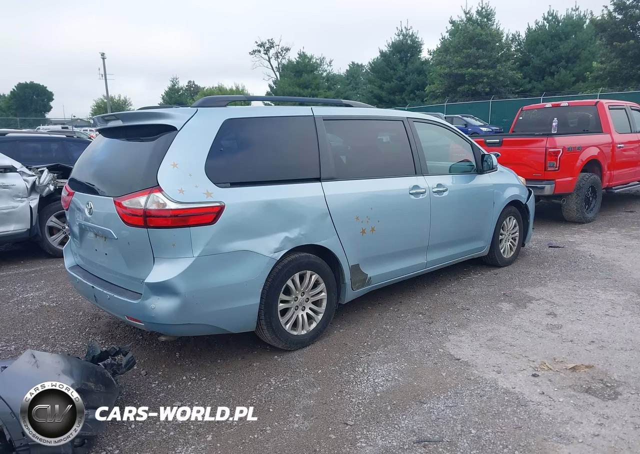 2015 Toyota Sienna Xle 8 Passenger VIN:5TDYK3DC7FS644474 - 4