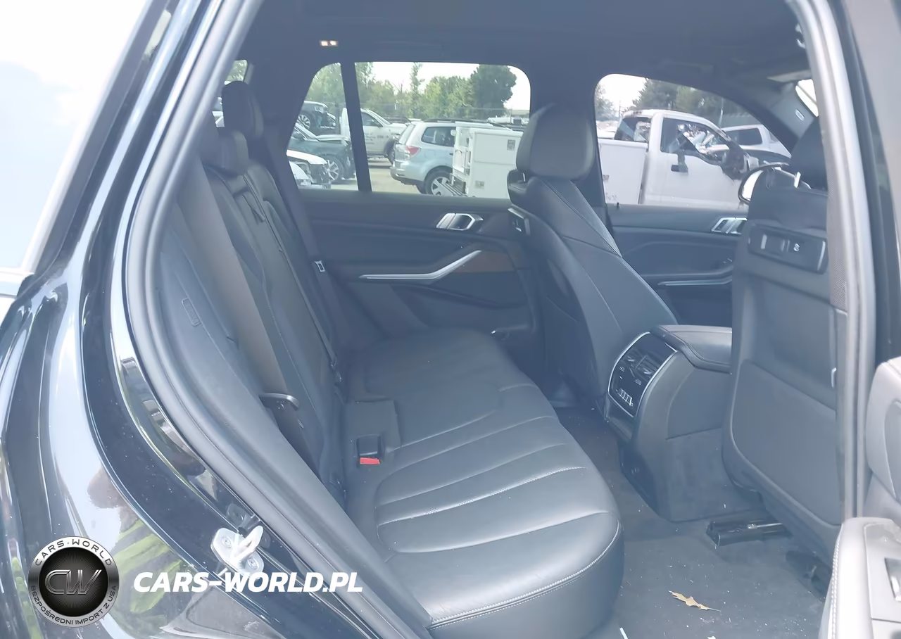 2021 BMW X5 xDrive40I VIN:5UXCR6C03M9F52970 - 8