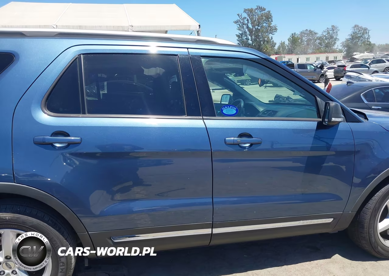 2019 Ford Explorer Xlt VIN:1FM5K7D81KGB21313 - 13
