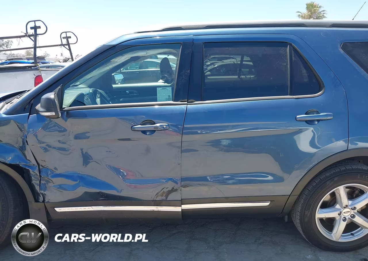 2019 Ford Explorer Xlt VIN:1FM5K7D81KGB21313 - 14