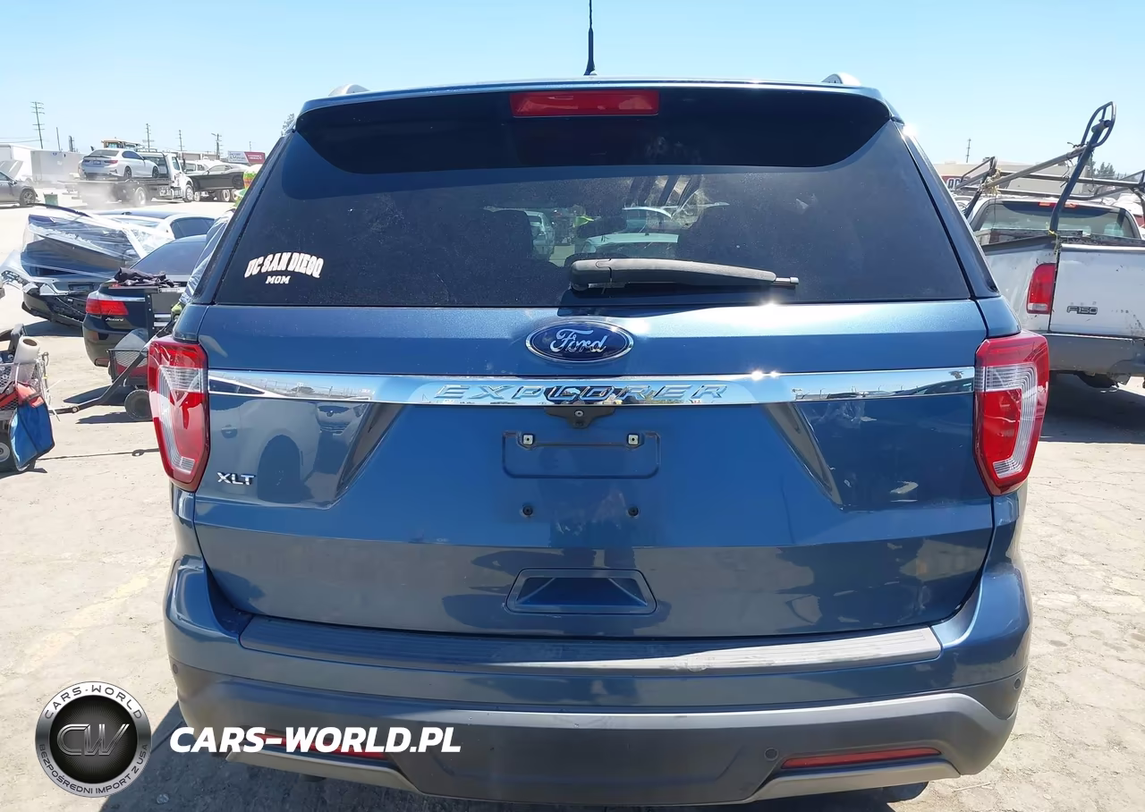2019 Ford Explorer Xlt VIN:1FM5K7D81KGB21313 - 16