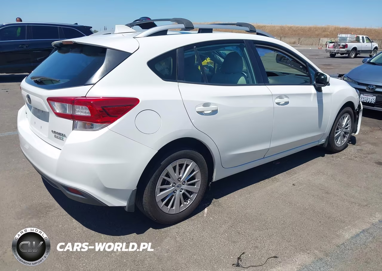 2017 Subaru Impreza 2.0I Premium VIN:4S3GTAD6XH3713931 - 4