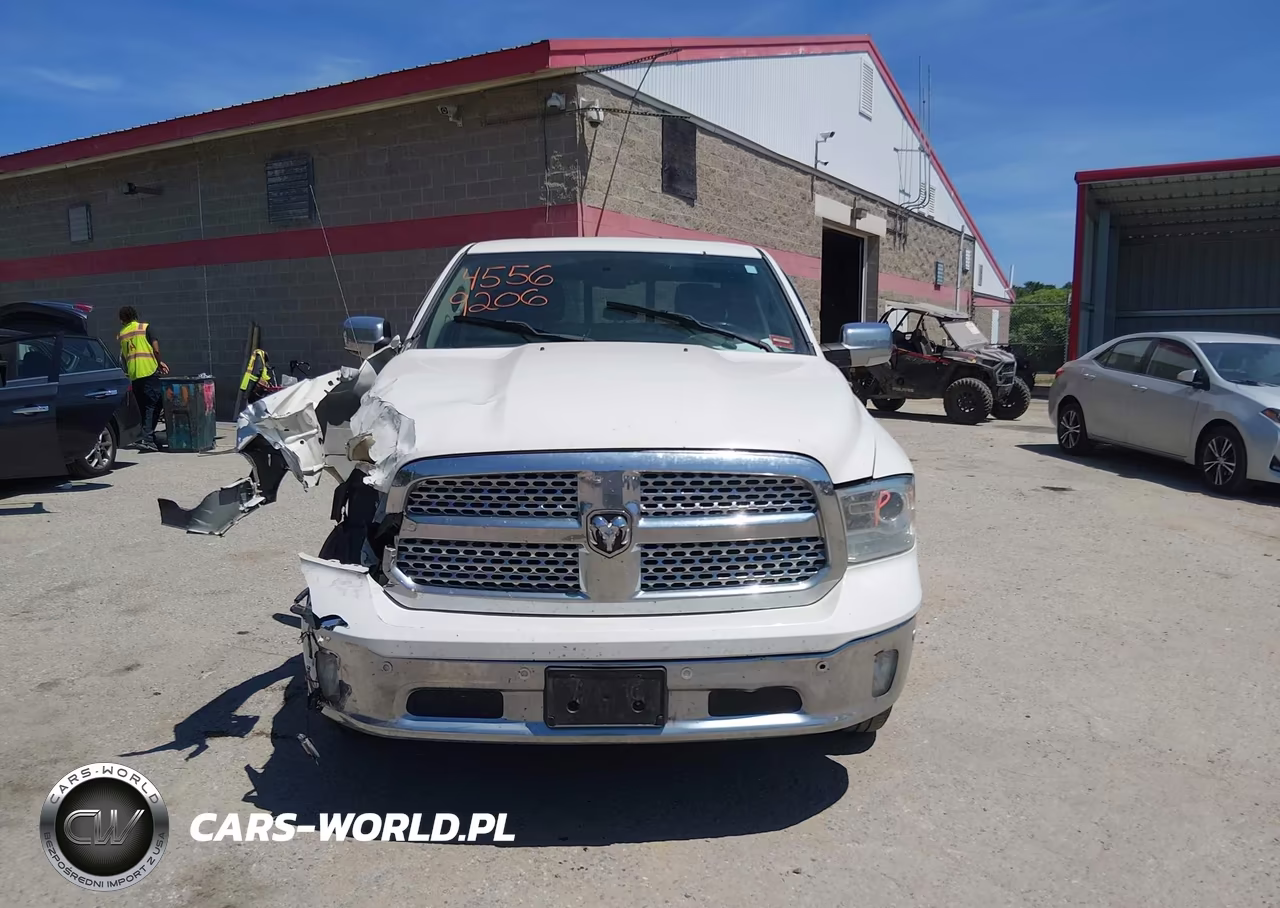 2016 Ram 1500 Laramie VIN:1C6RR7NT8GS380770 - 12