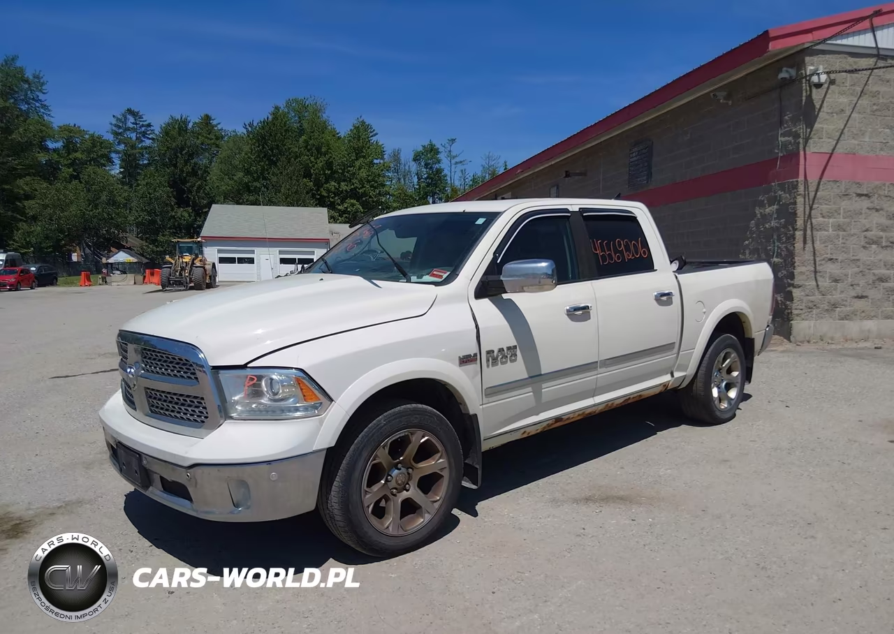 2016 Ram 1500 Laramie VIN:1C6RR7NT8GS380770 - 2