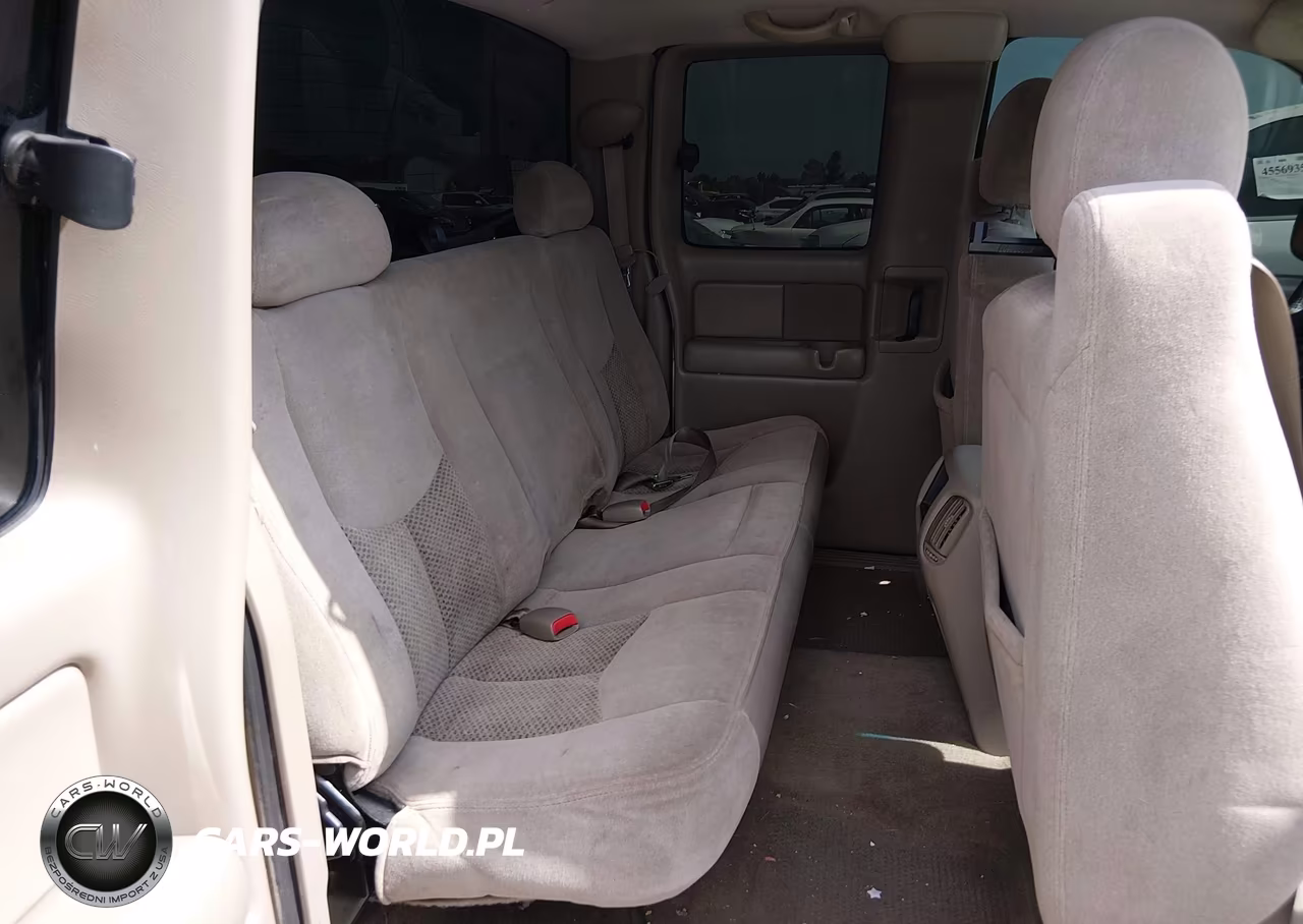 2004 Chevrolet Silverado 1500 Ls VIN:2GCEC19T941186583 - 8