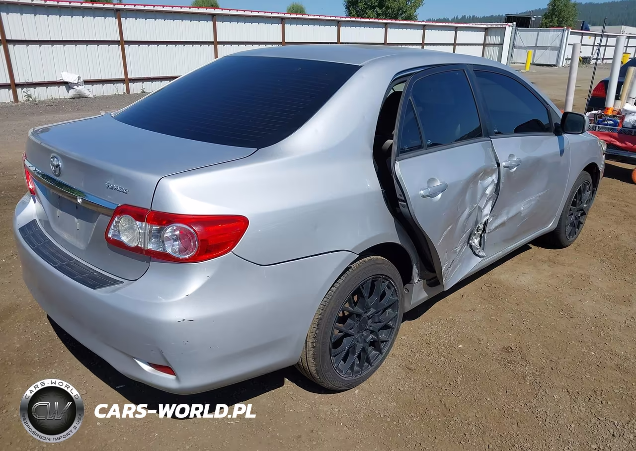 2012 Toyota Corolla Le VIN:2T1BU4EE4CC790423 - 4