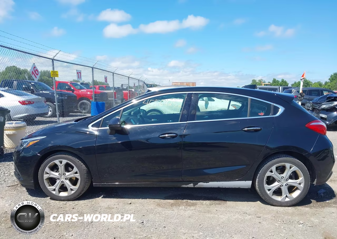 2018 Chevrolet Cruze Premier Auto VIN:3G1BF6SM7JS609065 - 14