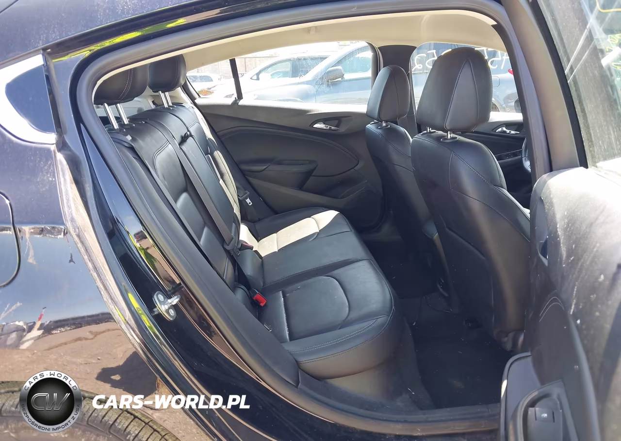 2018 Chevrolet Cruze Premier Auto VIN:3G1BF6SM7JS609065 - 8
