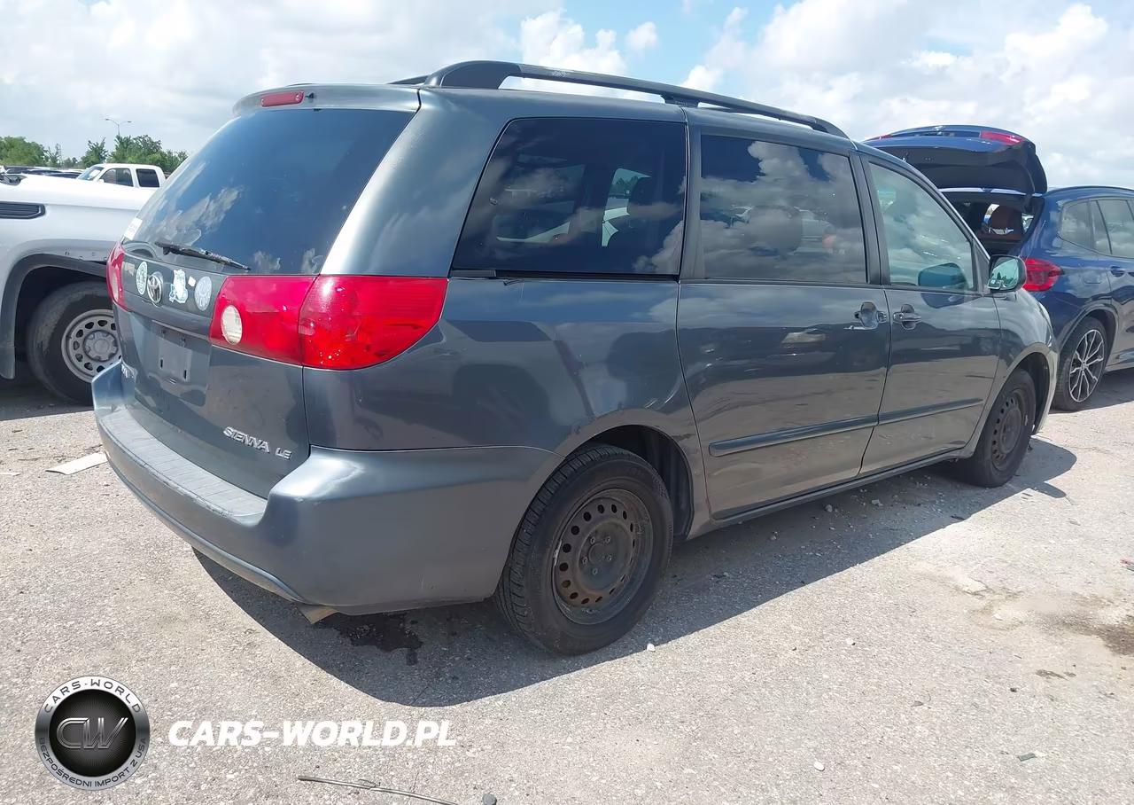 2008 Toyota Sienna Le VIN:5TDZK23CX8S141833 - 4