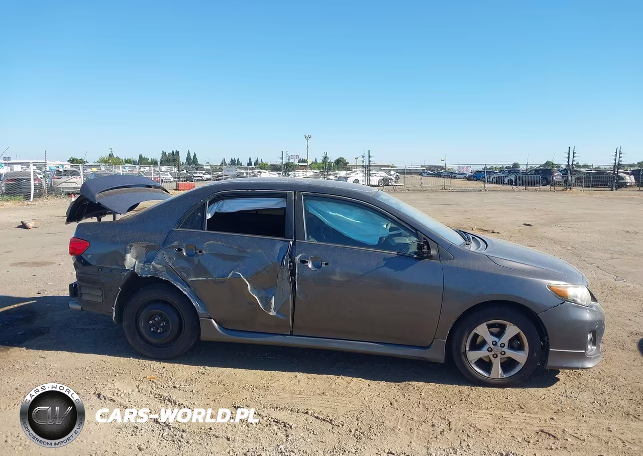 2013 Toyota Corolla S VIN:5YFBU4EE8DP204923 - 13