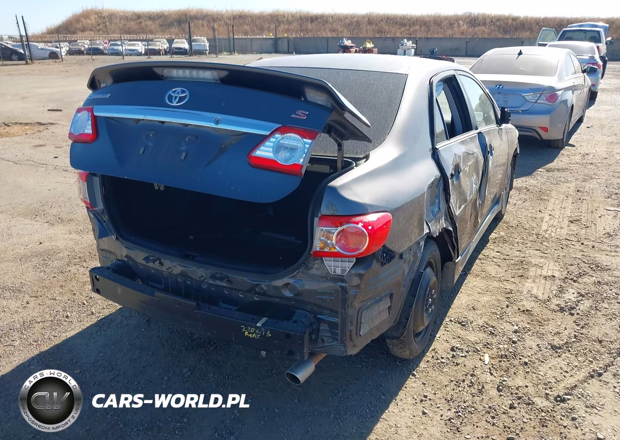 2013 Toyota Corolla S VIN:5YFBU4EE8DP204923 - 4