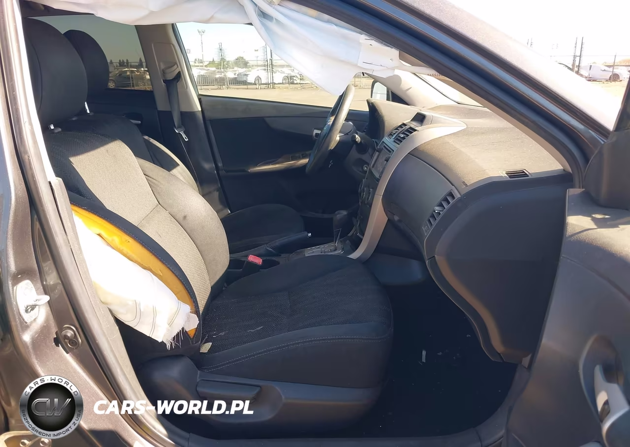 2013 Toyota Corolla S VIN:5YFBU4EE8DP204923 - 5