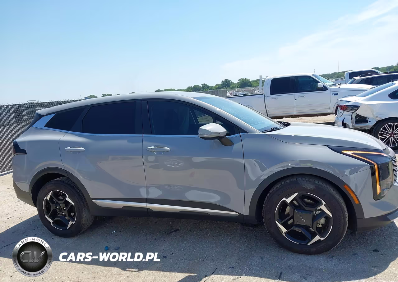2026 Kia Sportage Ex VIN:5XYK33DF2TG348039 - 13