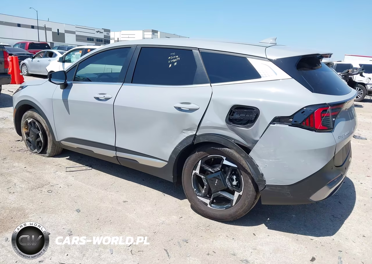 2026 Kia Sportage Ex VIN:5XYK33DF2TG348039 - 3
