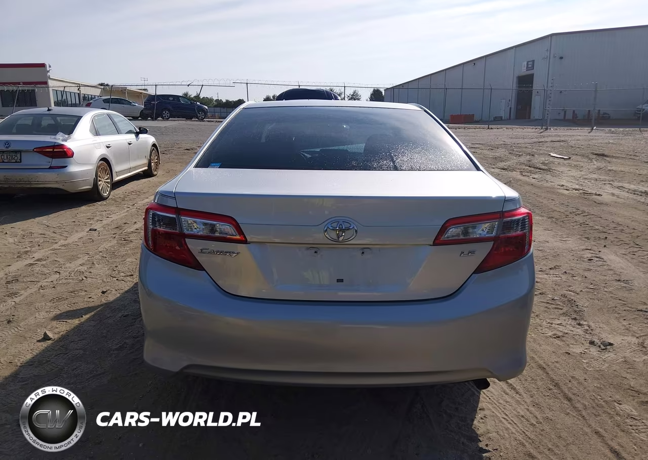 2013 Toyota Camry Le VIN:4T4BF1FK6DR312054 - 16