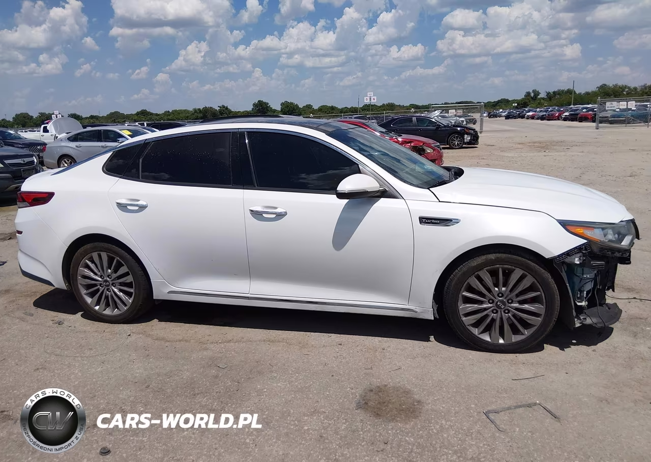 2019 Kia Optima Sx Turbo VIN:5XXGV4L28KG330037 - 13
