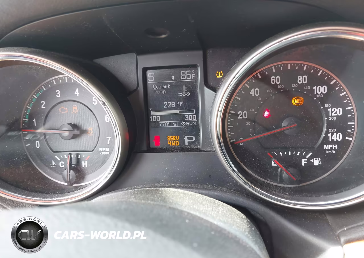 2011 Jeep Grand Cherokee Overland VIN:1J4RR6GT6BC543347 - 7