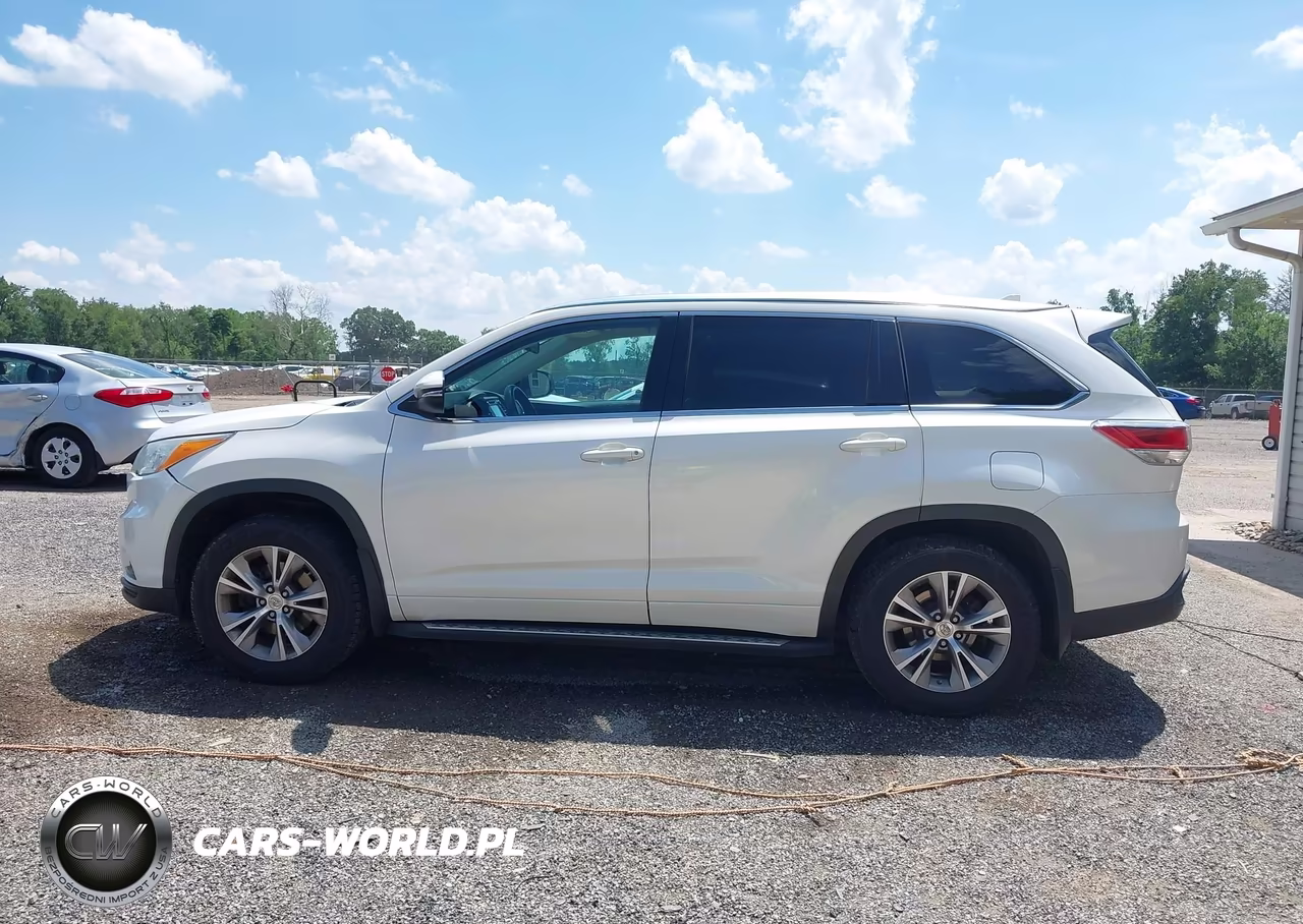 2014 Toyota Highlander Xle V6 VIN:5TDJKRFH2ES038978 - 14