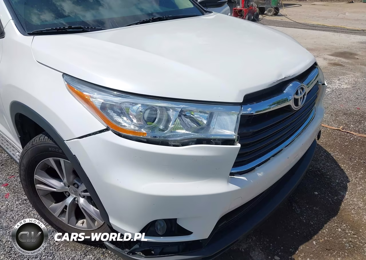 2014 Toyota Highlander Xle V6 VIN:5TDJKRFH2ES038978 - 6