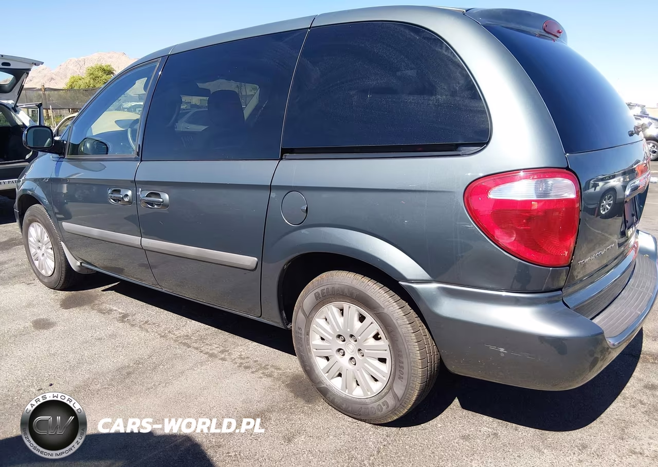 2007 Chrysler Town & Country VIN:1A4GJ45R178152310 - 3