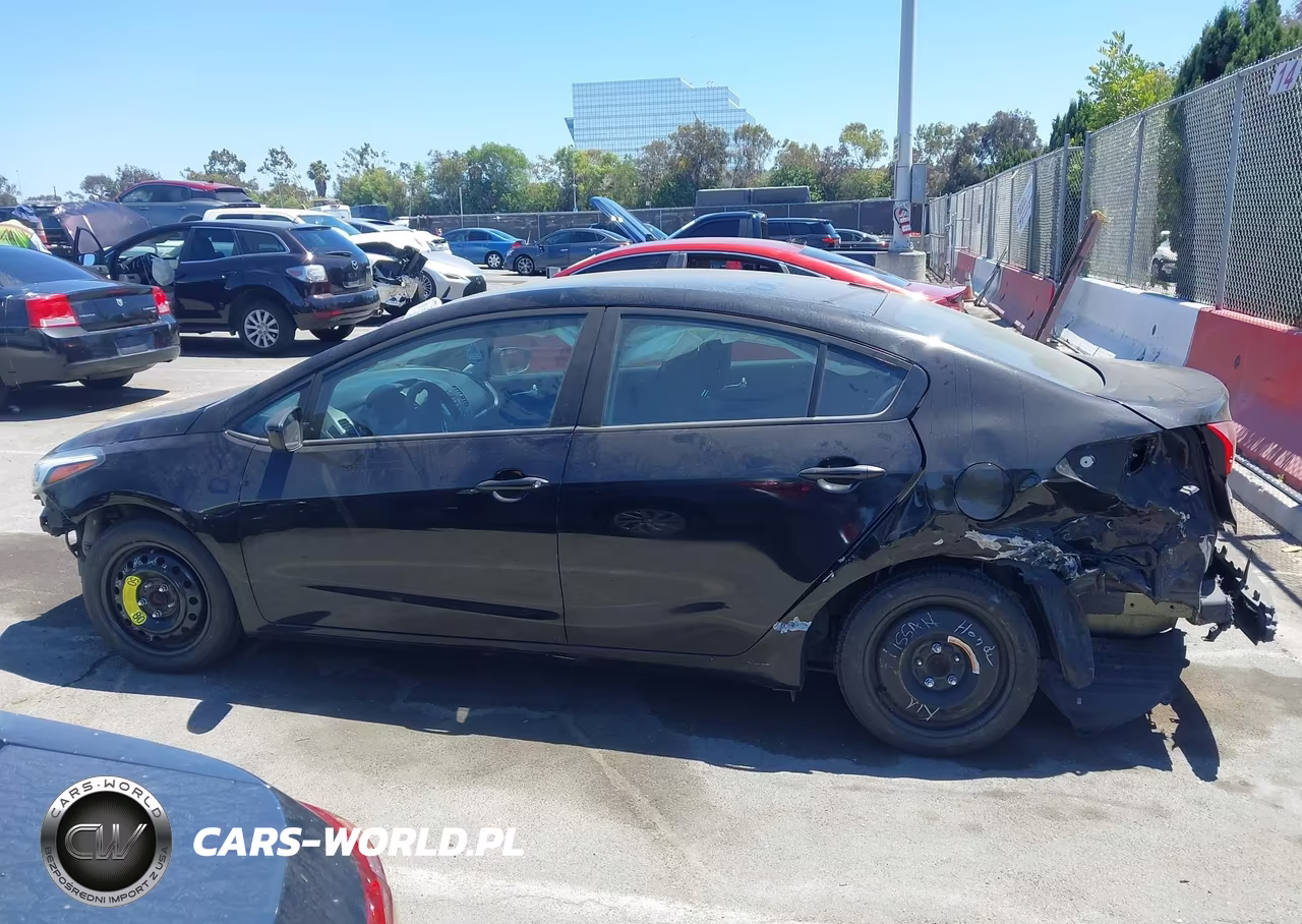 2017 Kia Forte Lx VIN:3KPFL4A79HE133136 - 14