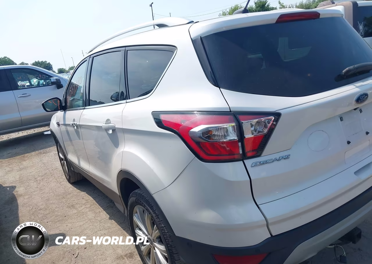2017 Ford Escape Titanium VIN:1FMCU0J99HUE25781 - 14