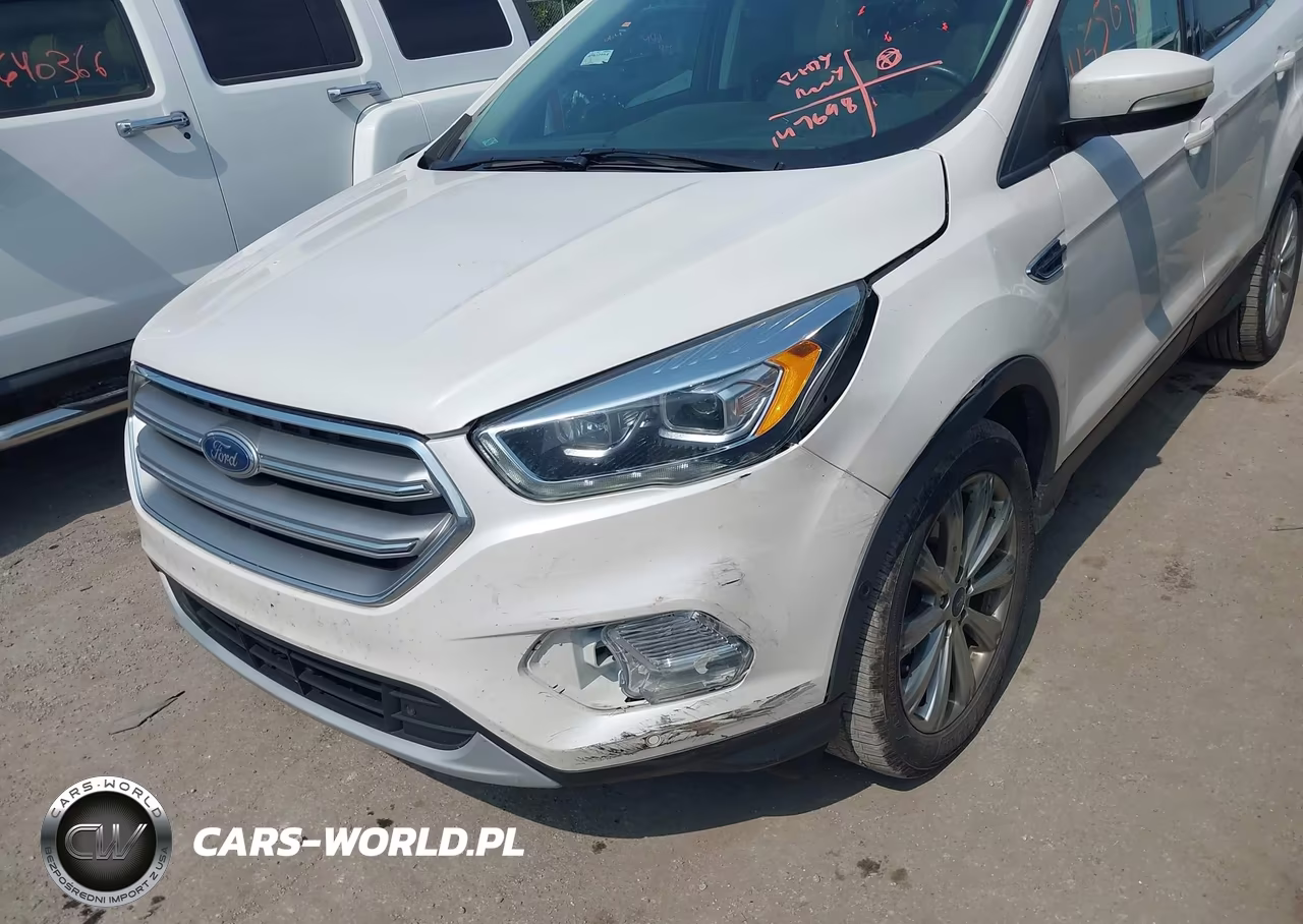 2017 Ford Escape Titanium VIN:1FMCU0J99HUE25781 - 6