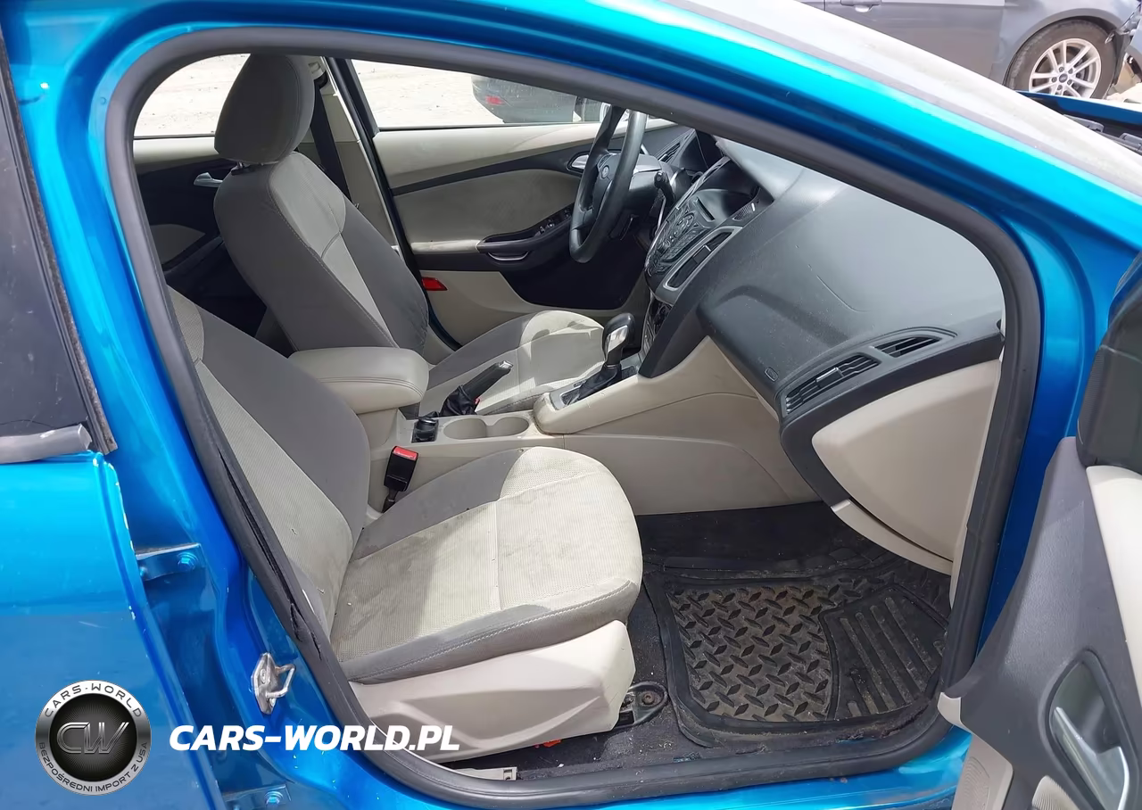 2013 Ford Focus Se VIN:1FADP3K24DL105373 - 5